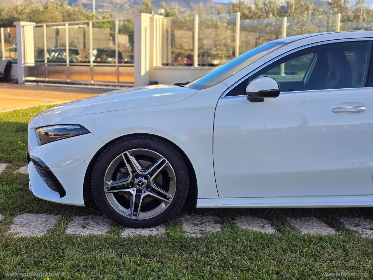 MERCEDES-BENZ A 200 d Automatic Premium AMG Line