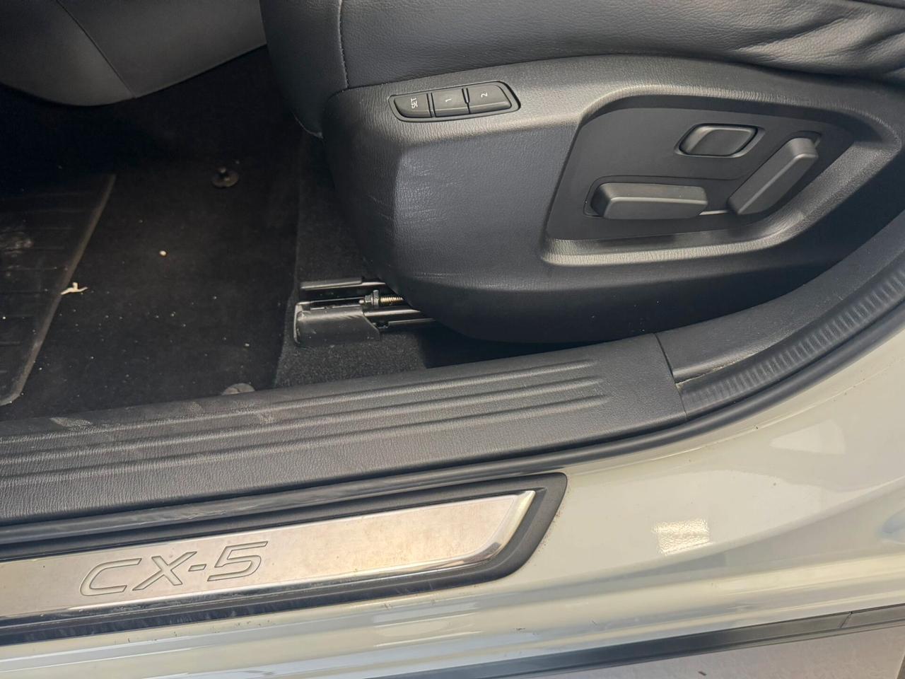 Mazda CX-5 2.2L Skyactiv-D 175 CV AWD Exclusive