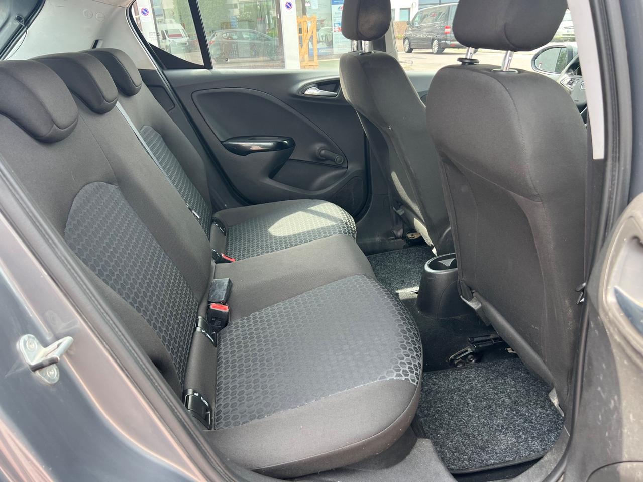 Opel Corsa 1.2 5 porte