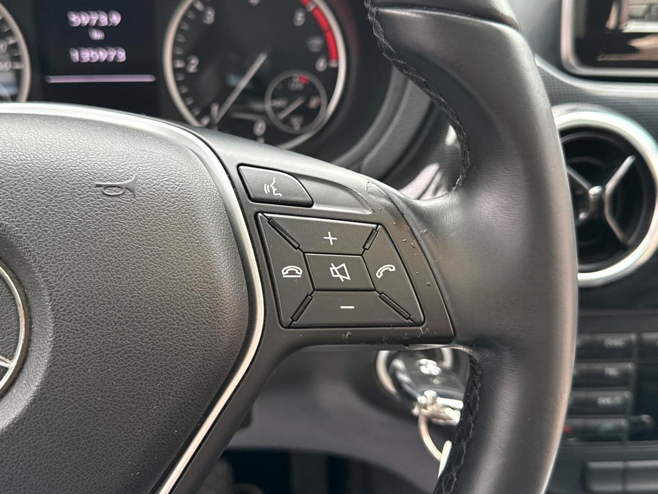MercedesBenz B 180 CDI *TETTO *PELLE TOTALE - 2014