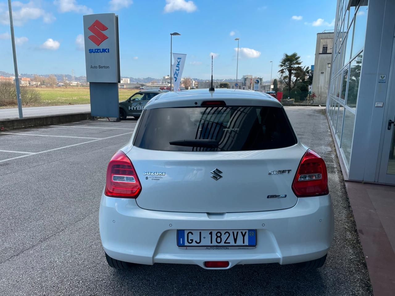 Suzuki Swift 1.2 Hybrid Top