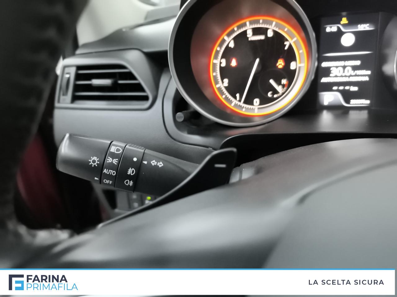SUZUKI Swift VI 2020 - Swift 1.2h Top 2wd cvt