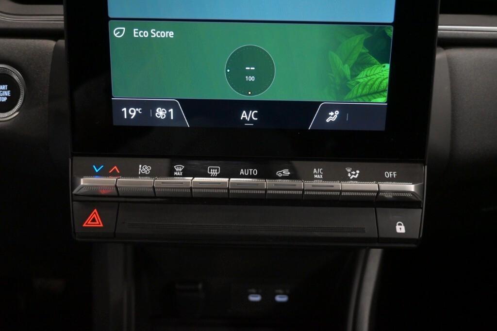 RENAULT CAPTUR NEW 1.0 TCE 90CV 6M. TECHNO ( FARI LED - AMBIENT LIGHTS - COCKPIT - CRUISE - MIRROR - SENSORI POST. - TELECAMERA POST. - CERCHI 18 - TETTO BICOLORE )