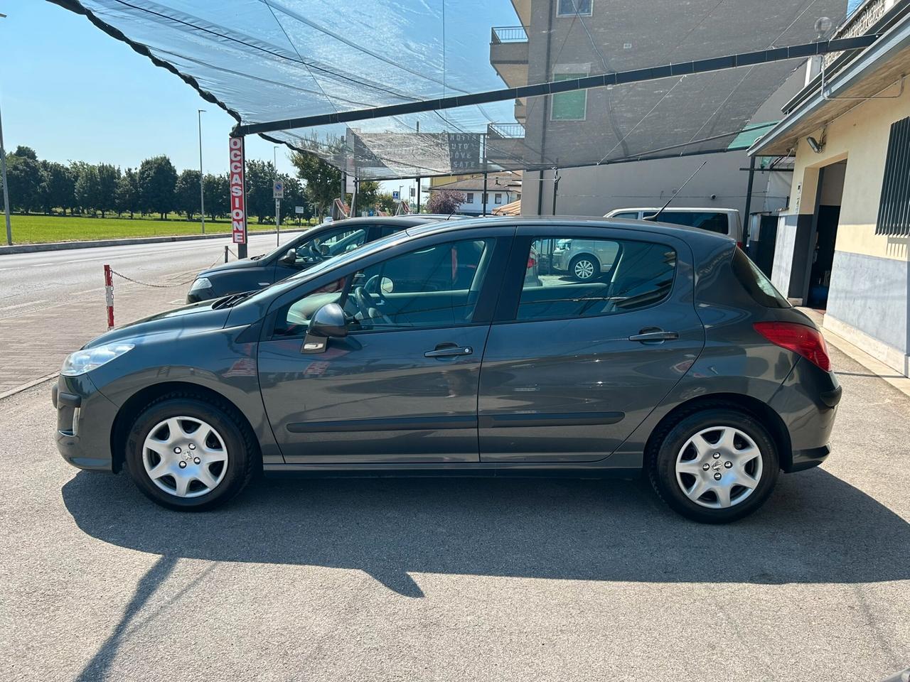 Peugeot 308 1.6 VTi 120CV 5p. - OK NEOPATENTATI