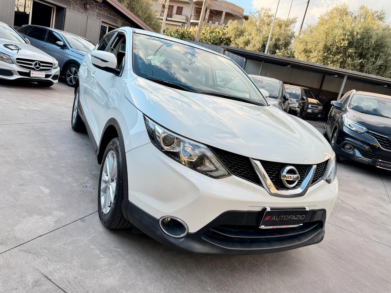 Nissan Qashqai 1.6 dCi 2WD Acenta Premium