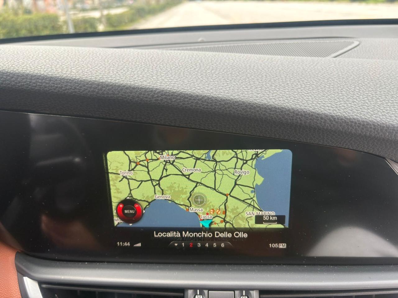 Alfa Romeo Giulia 2.2 Turbodiesel 180 CV AT8 Business Sport Launch Ed.