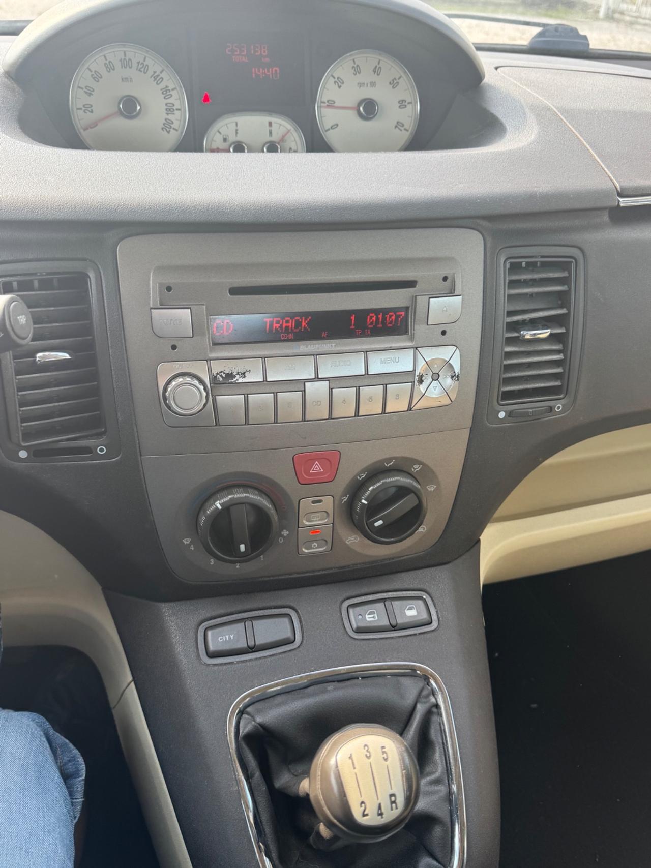 Lancia MUSA 1.3 Multijet 16V Platino DFN