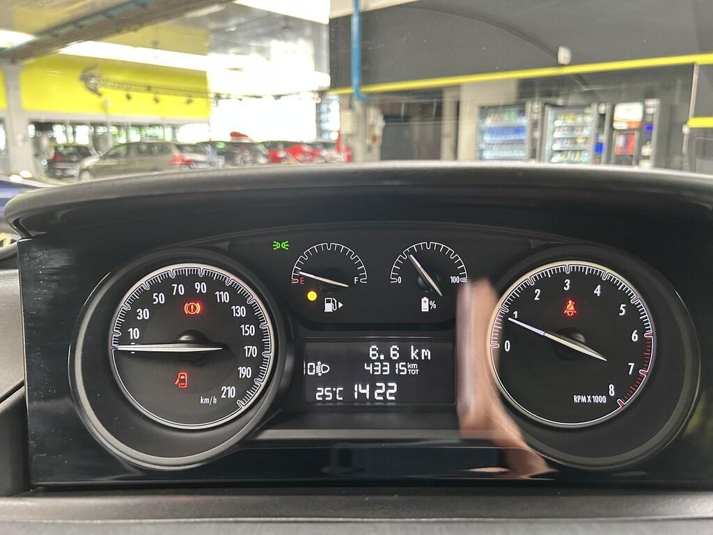 Lancia Ypsilon 5 Porte 1.0 FireFly Hybrid Gold