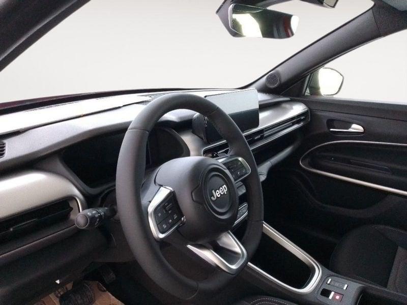 Jeep Avenger 1.2 turbo e-hybrid mhev Upland 4xe 145cv edct6