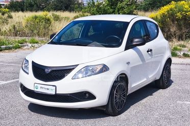 LANCIA Ypsilon 1.2 69 CV 5 porte GPL Ecochic Silver