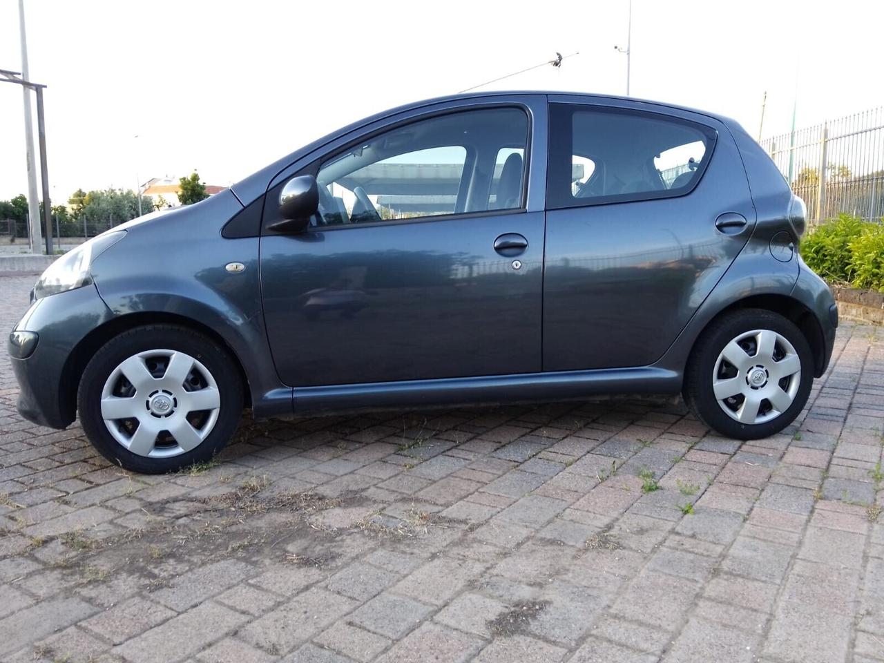 Aygo 1.0 12V 5 porte