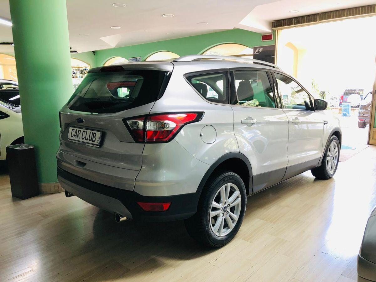Ford Kuga 1.5 Tdci 120cv S&S 2WD Autom. Busuness