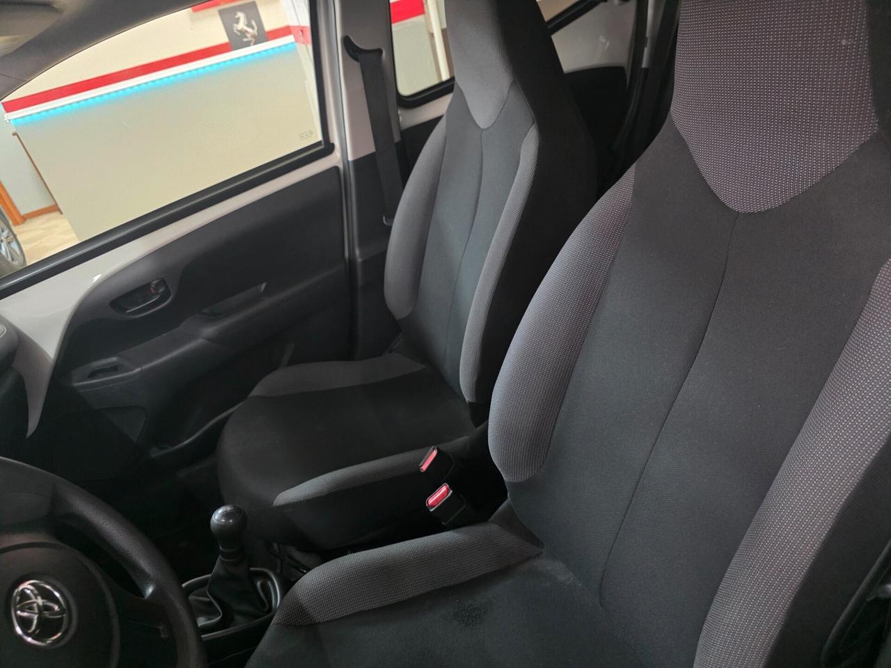 Toyota Aygo 1.0 VVT-i 69 CV 5 porte PROMO ATTIVA