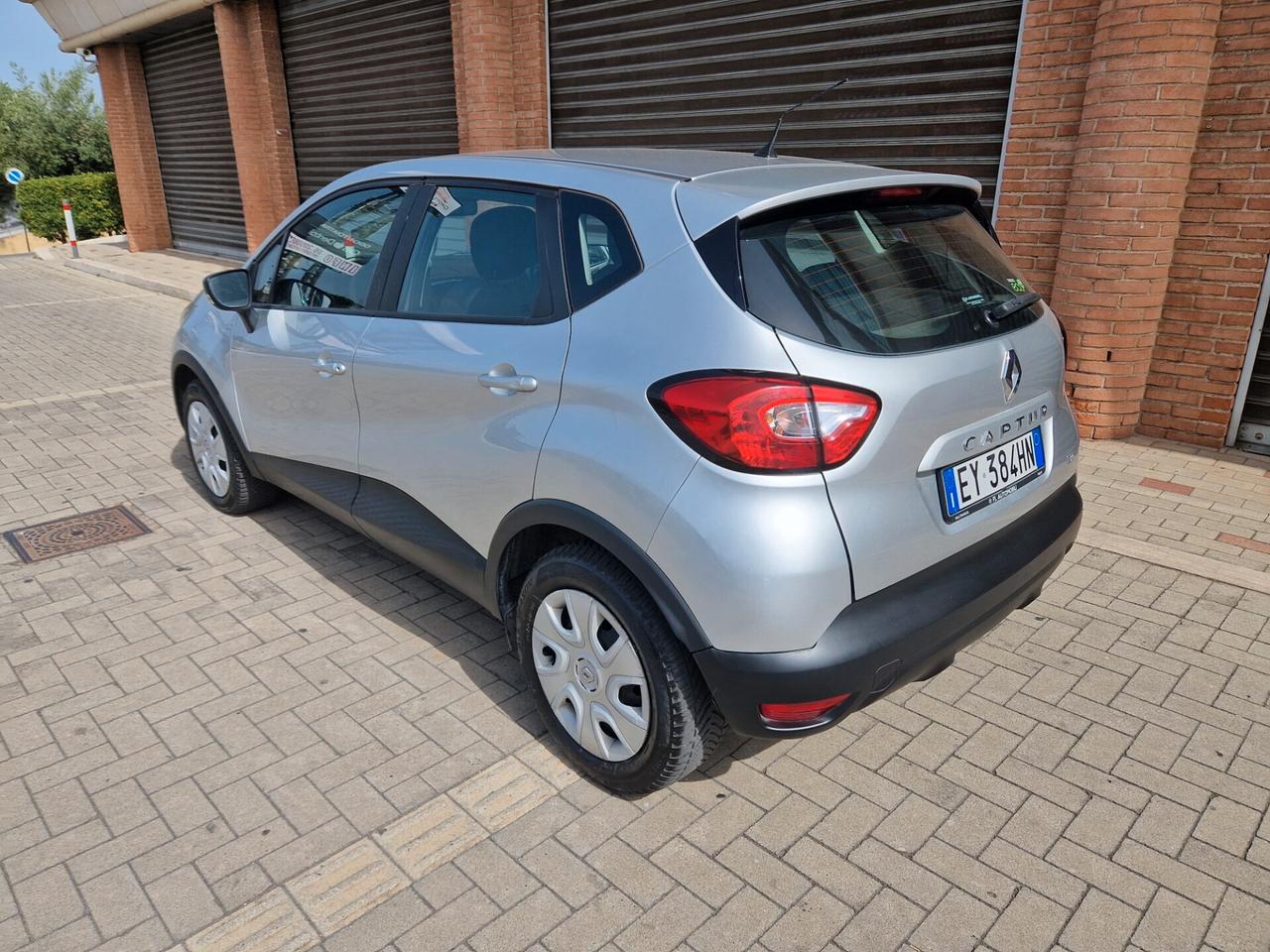 Renault Captur 0.9 TCe 12V 90 CV Start&Stop Energy R-Link