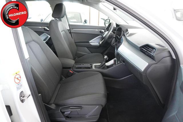 AUDI Q3 35 TDI quattro S tronic S line edition
