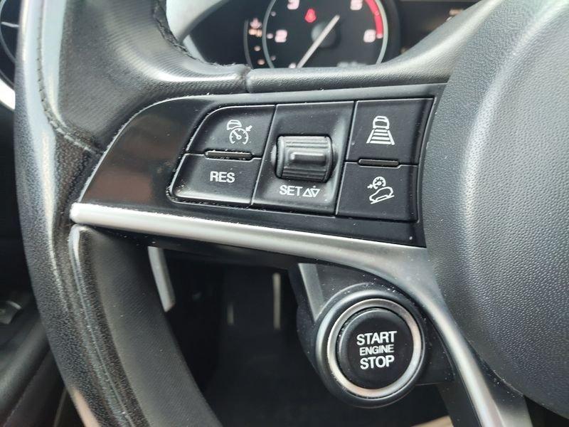 Alfa Romeo Stelvio 2.2 Turbodiesel 210 CV AT8 Q4 Executive