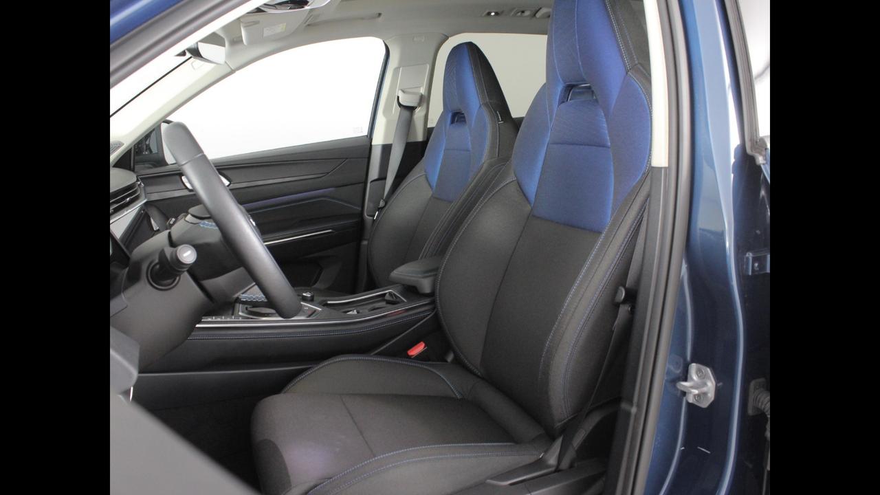 Lynk & Co 01 - 01 1.5 td phev auto