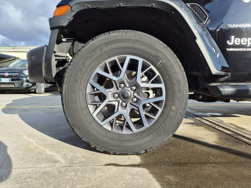 Jeep Wrangler Unlimited 2.0 turbo Sahara auto