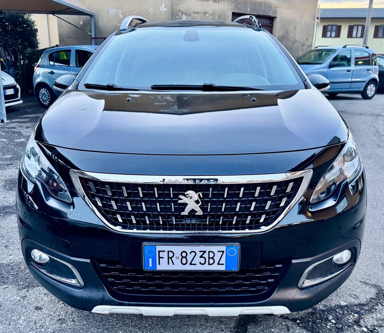 Peugeot 2008 PureTech Turbo 110 S&S Black Matt