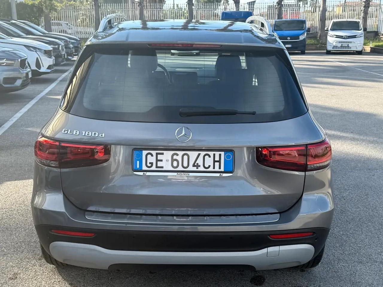 Mercedes-benz GLB 180 d Automatic Sport