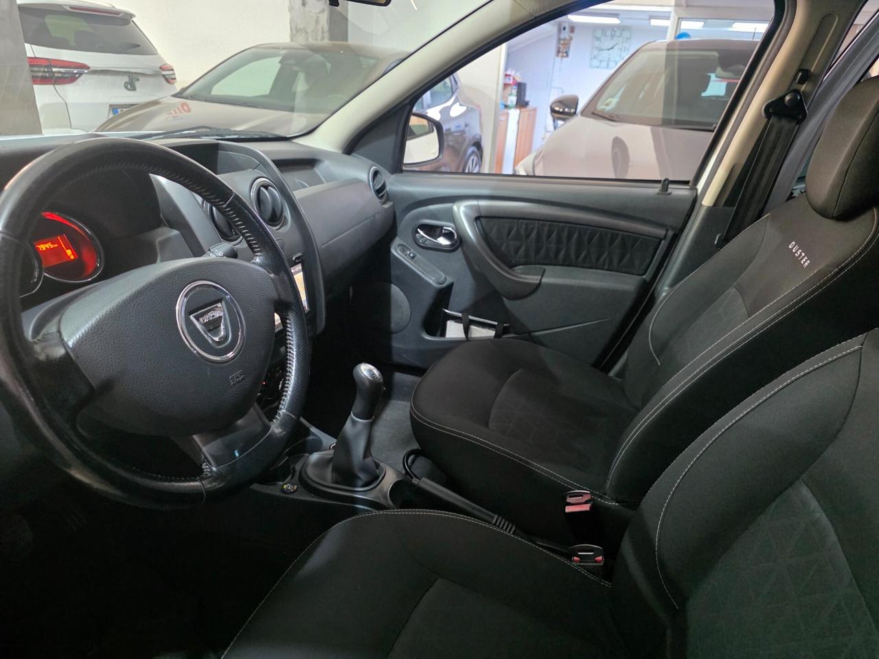 DACIA DUSTER 1.6 GPL Laureate 2015