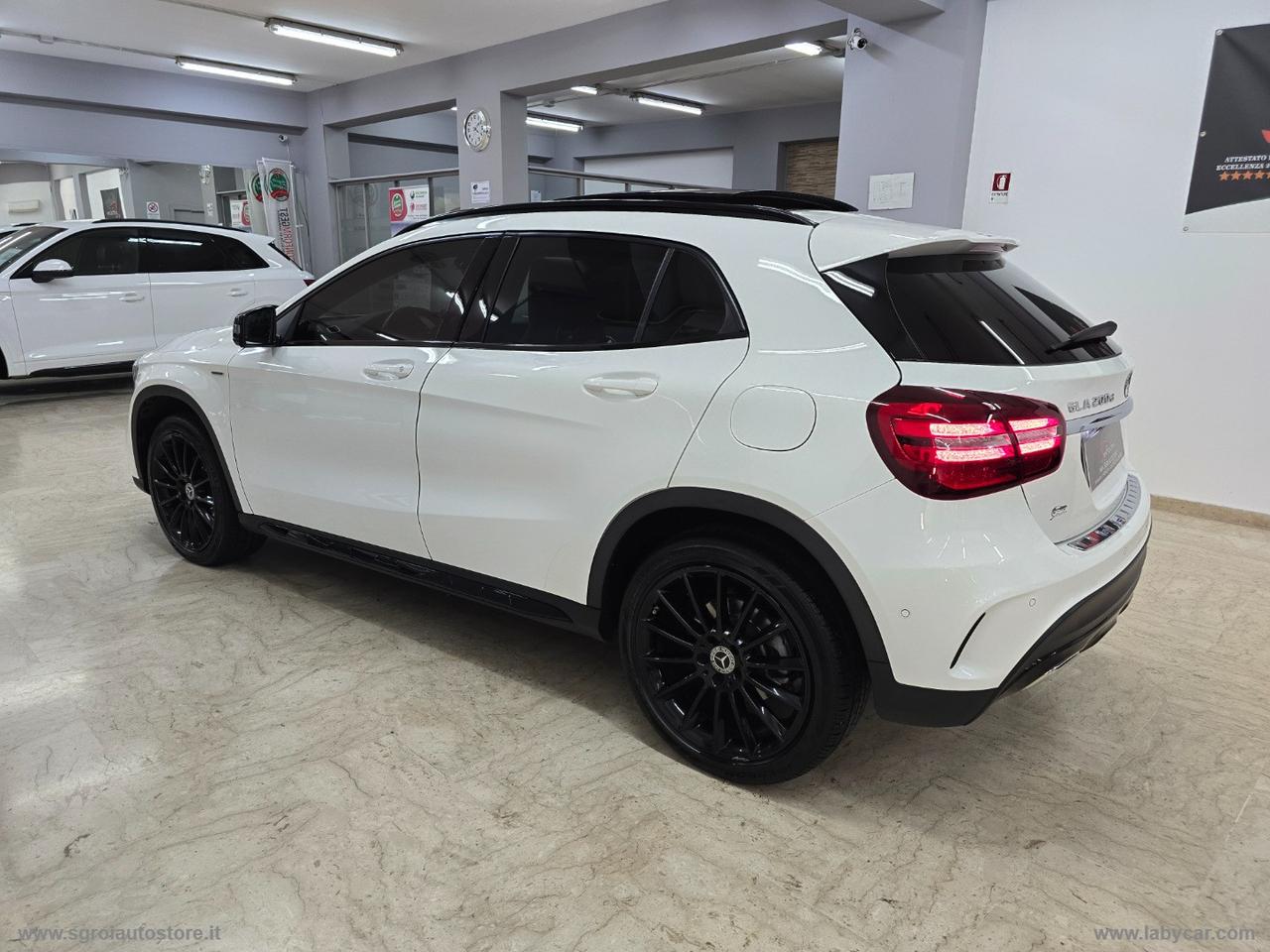 MERCEDES-BENZ GLA 200 d Automatic Premium NIGHT EDITION