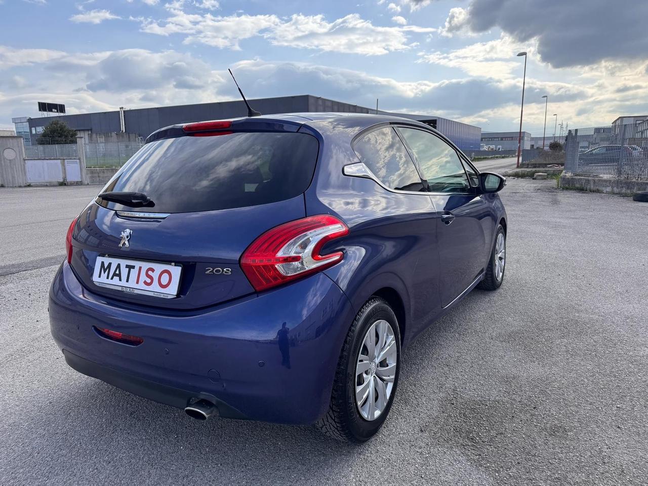 Peugeot 208 1.4 HDi Allure AUTO IN CONTOVENDITA