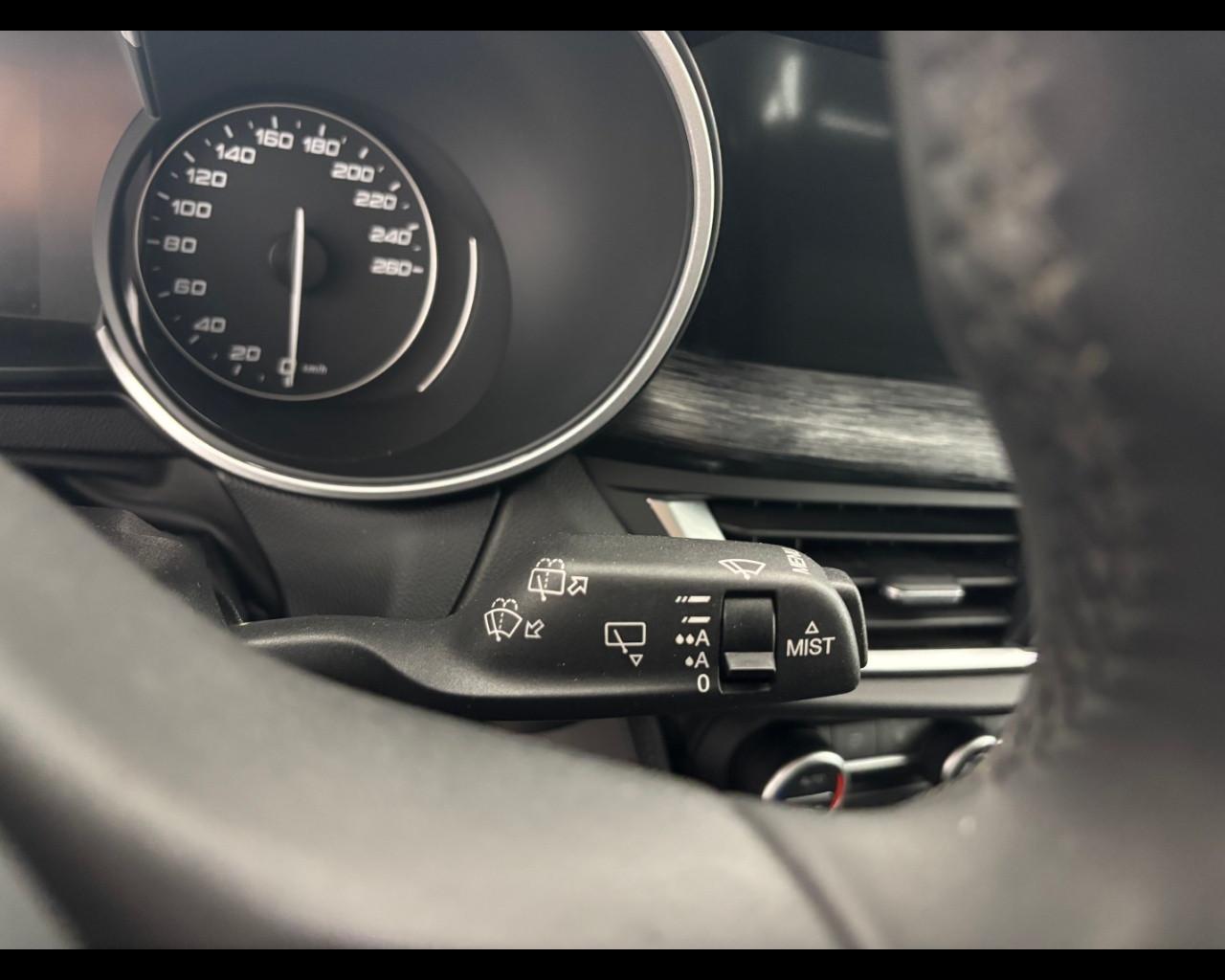 ALFA ROMEO Stelvio 2.2 t Business Q4 190cv auto