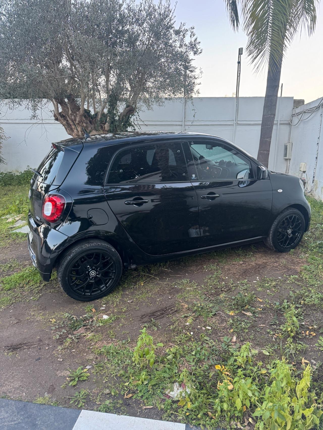 Smart ForFour BRABUS 0.9 Turbo twinamic Xclusive