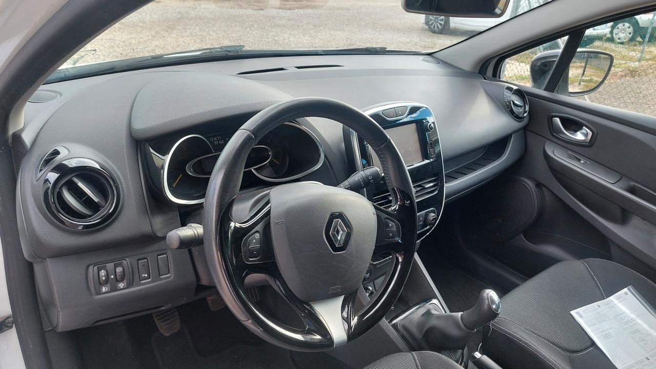Renault Clio 1.5 dCi 8V 75CV 5 porte Costume National