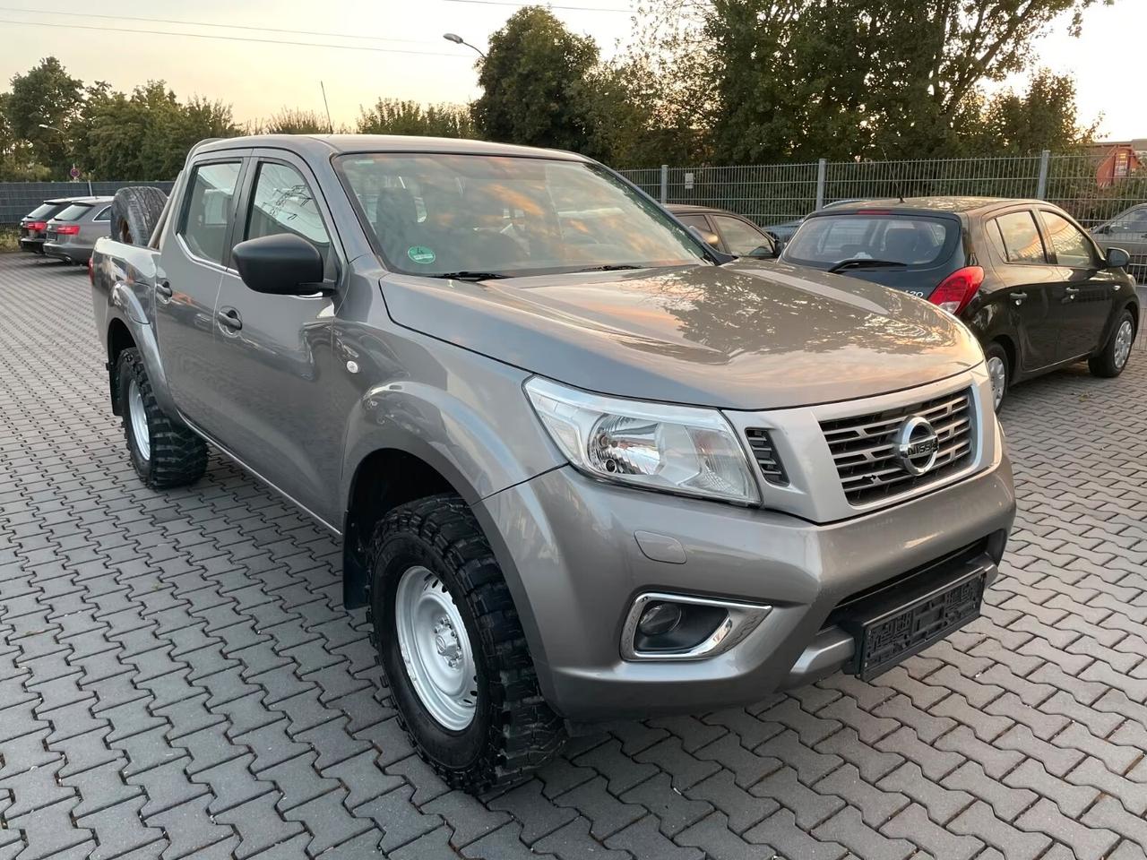 Nissan Navara 2.3 dCi 4WD Double Cab Visia
