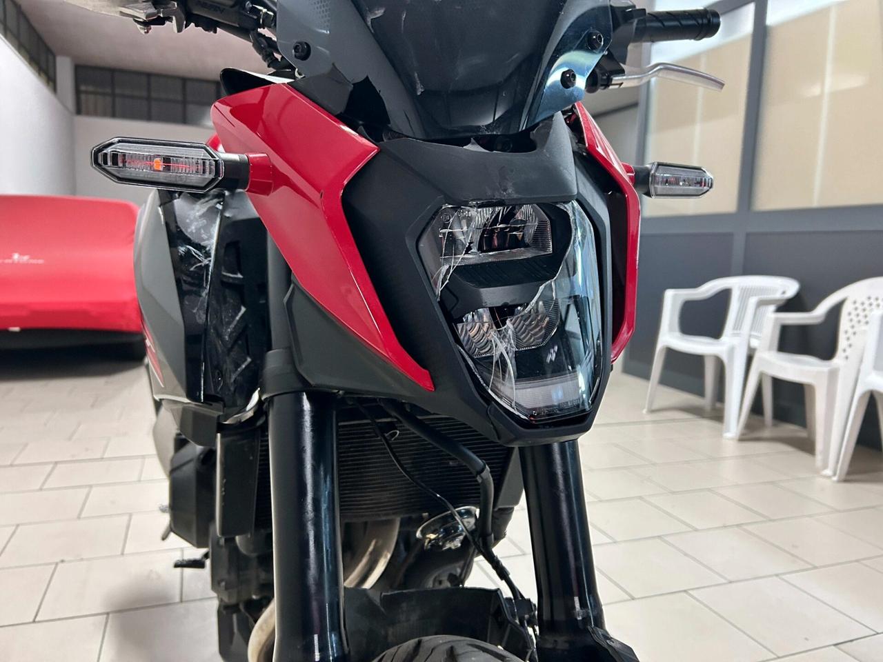 Honda CB 500 Hornet - 2025 Incidentata