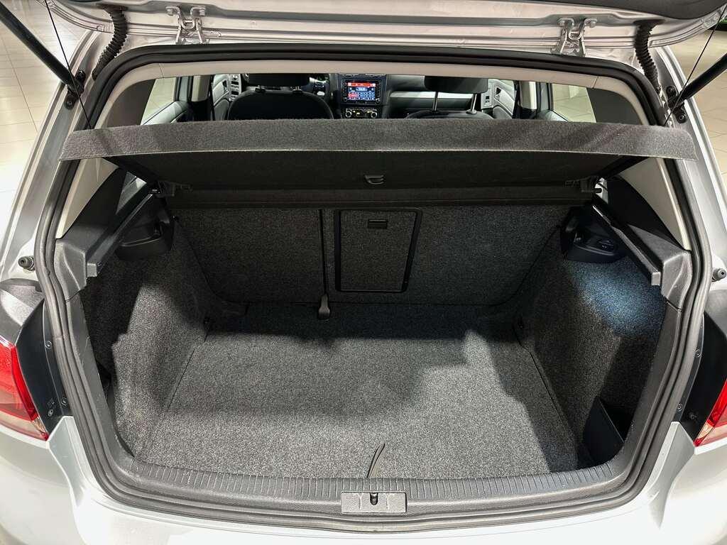 Volkswagen Golf 1.6 tdi Highline 5p dsg