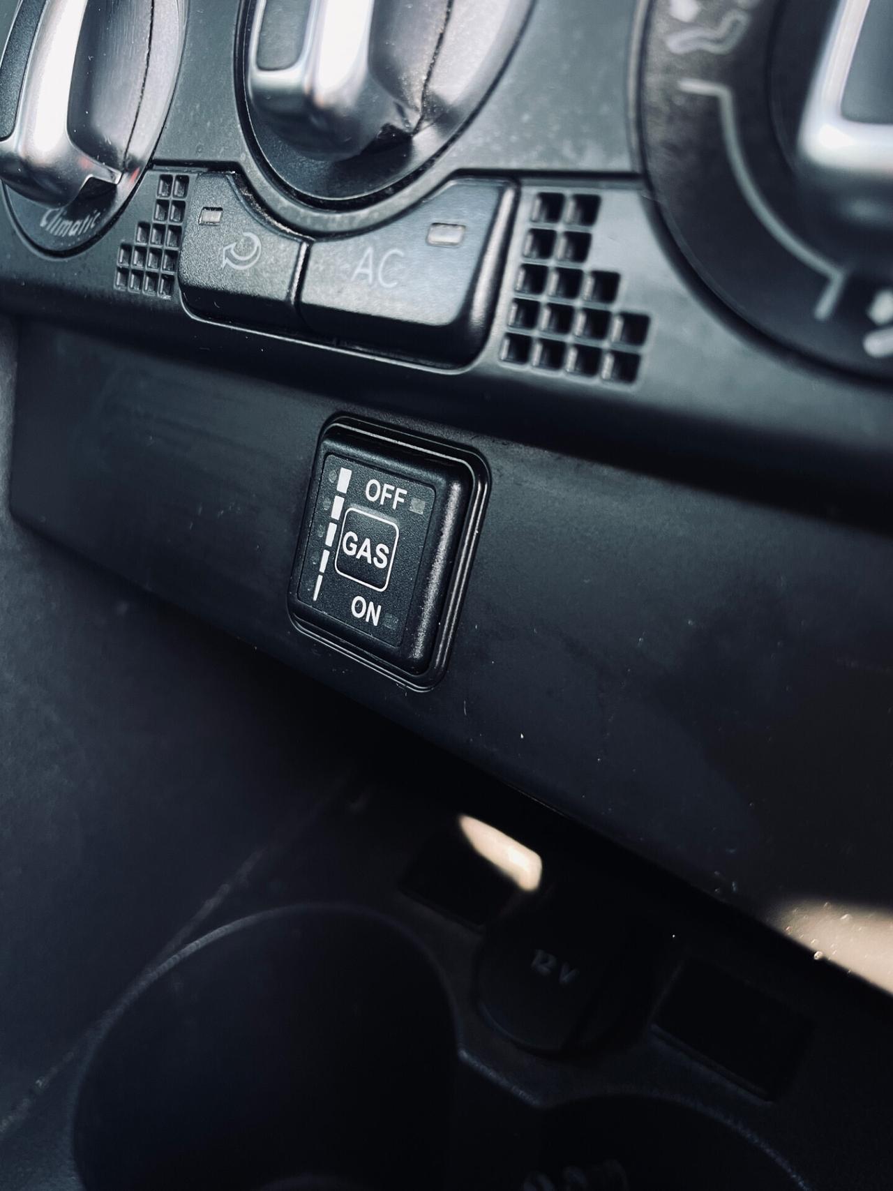 Volkswagen Polo 1.4 Comfortline GPL