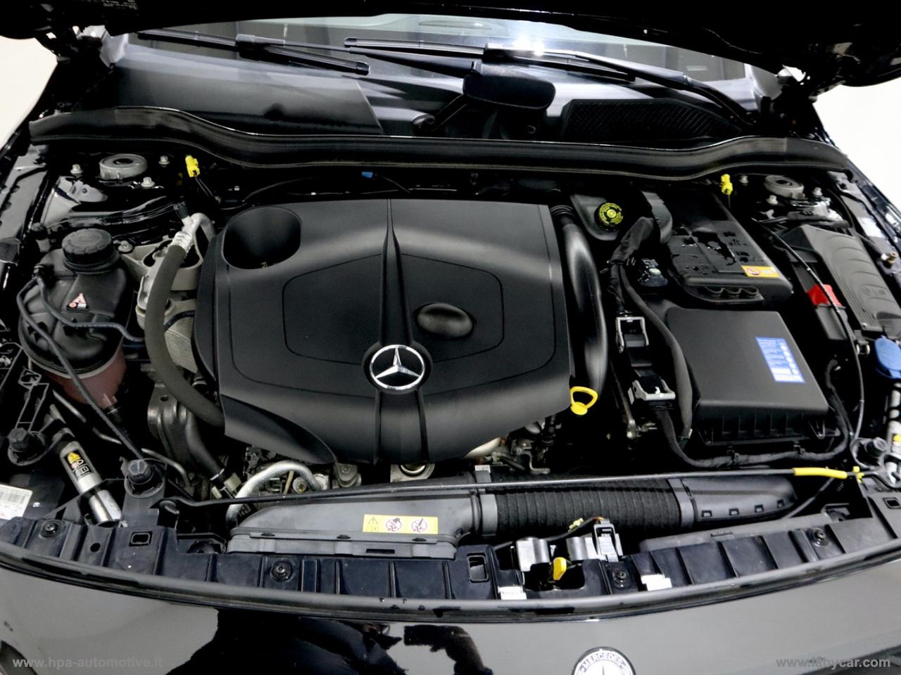 MERCEDES-BENZ GLA 200CDI AMG