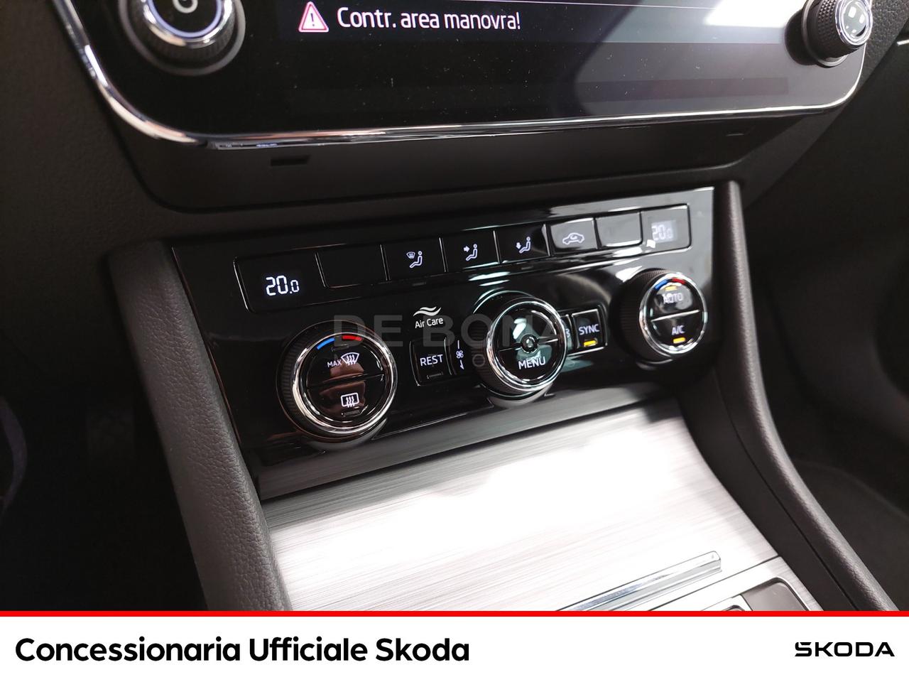 Skoda Superb wagon 2.0 tdi evo executive 150cv dsg