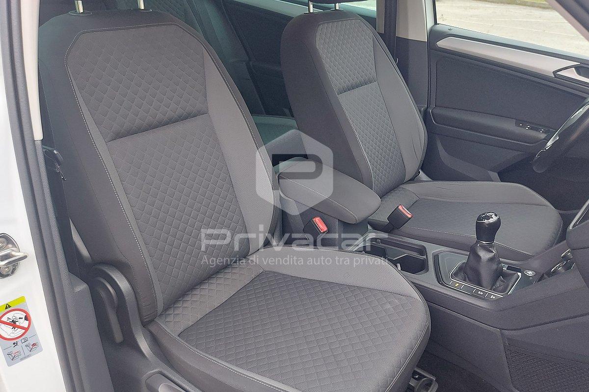 VOLKSWAGEN Tiguan 1.6 TDI SCR Sport BlueMotion Technology