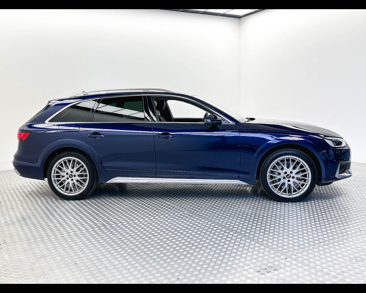 AUDI A4 allroad 2ª serie - A4 allroad 50 TDI tiptronic Business E