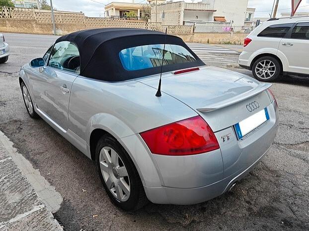 AUDI TT Roadster Cabrio 1.8 T 20V 150cv - 2003