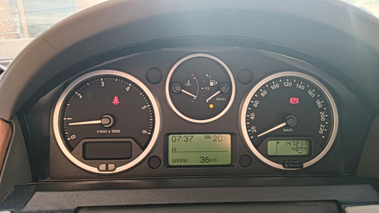 Land Rover Discovery 3 2.7 TDV6 HSE