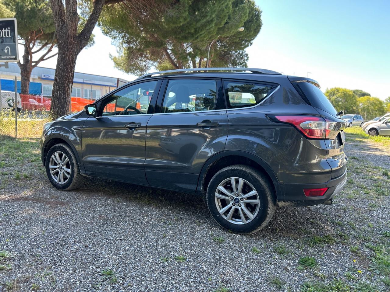 Ford Kuga 1.5 TDCI 120cv*UNIPRO*OTTIME CONDIZIONI*