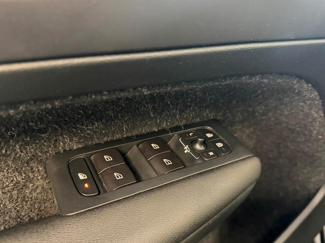 VOLVO XC40 GEARTRONIC AWD D3 2.0 150CV PELLE NAVI ANNO 2019