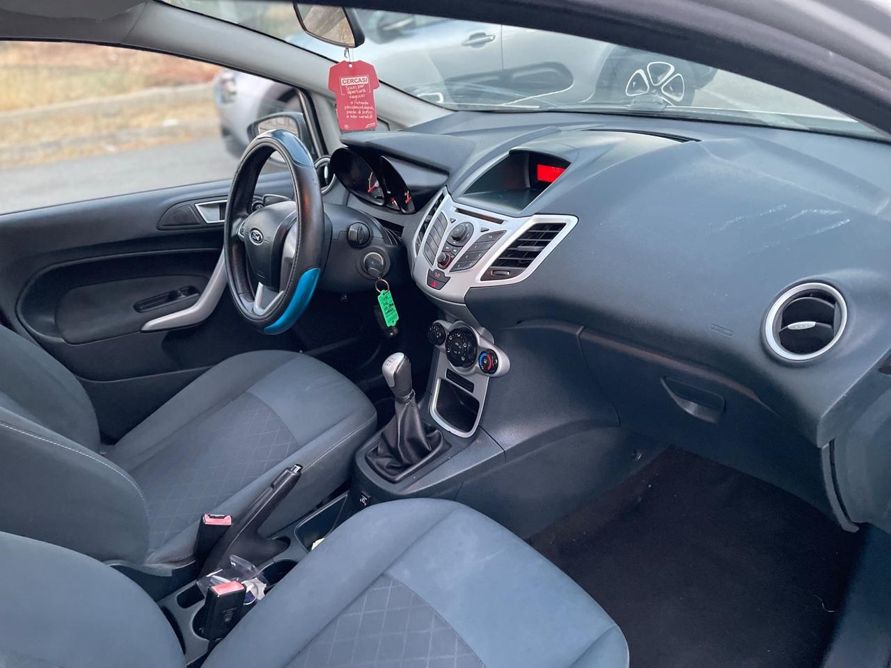Ford Fiesta 1.2 82 CV 5 porte Titanium - Gpl