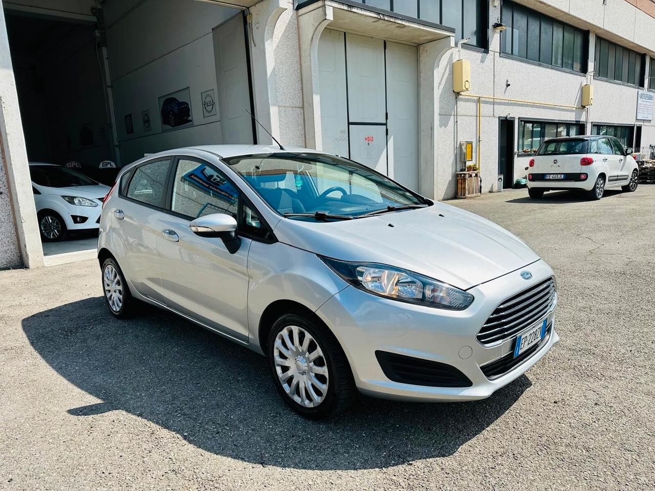 Ford Fiesta 1.4 3 porte Bz.- GPL Titanium