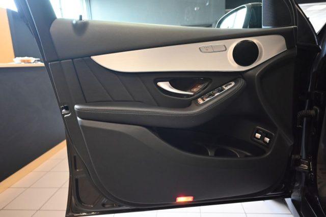 MERCEDES-BENZ GLC 300 e 4MATIC EQ-POWER AMG PREMIUM PLUS TETT.RADAR FULL