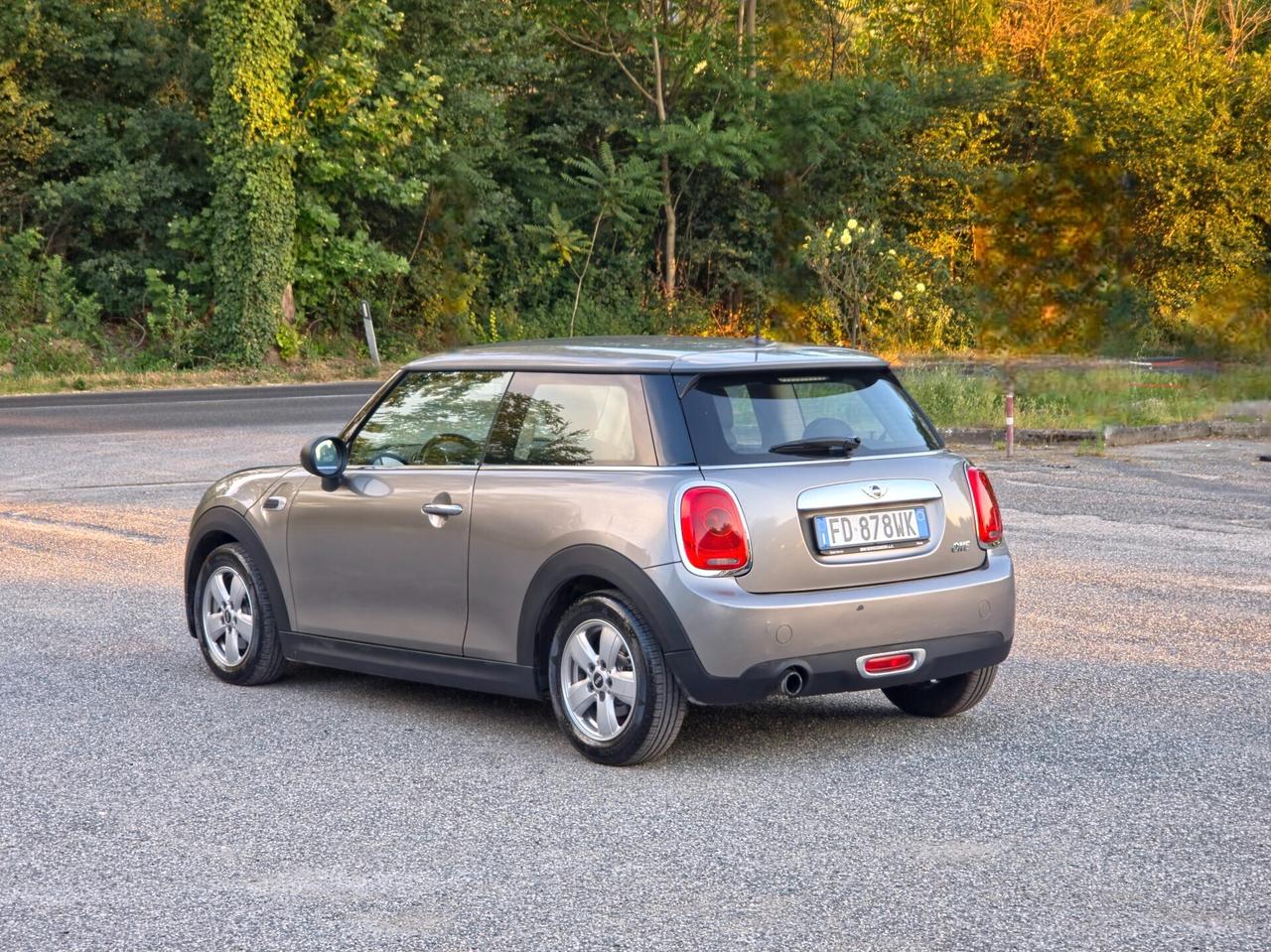 Mini 1.2 One Hype CV-102 E6B Manuale NEO 2016