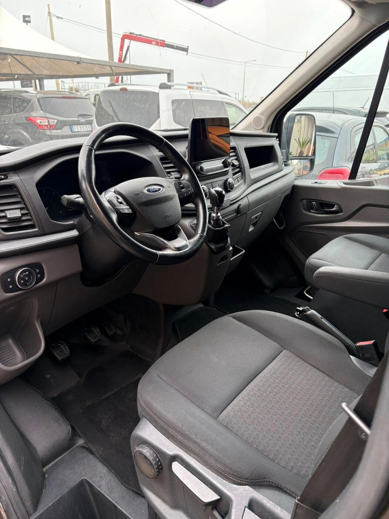Ford Transit 2.0cc 130CV L3 H3 scaffali