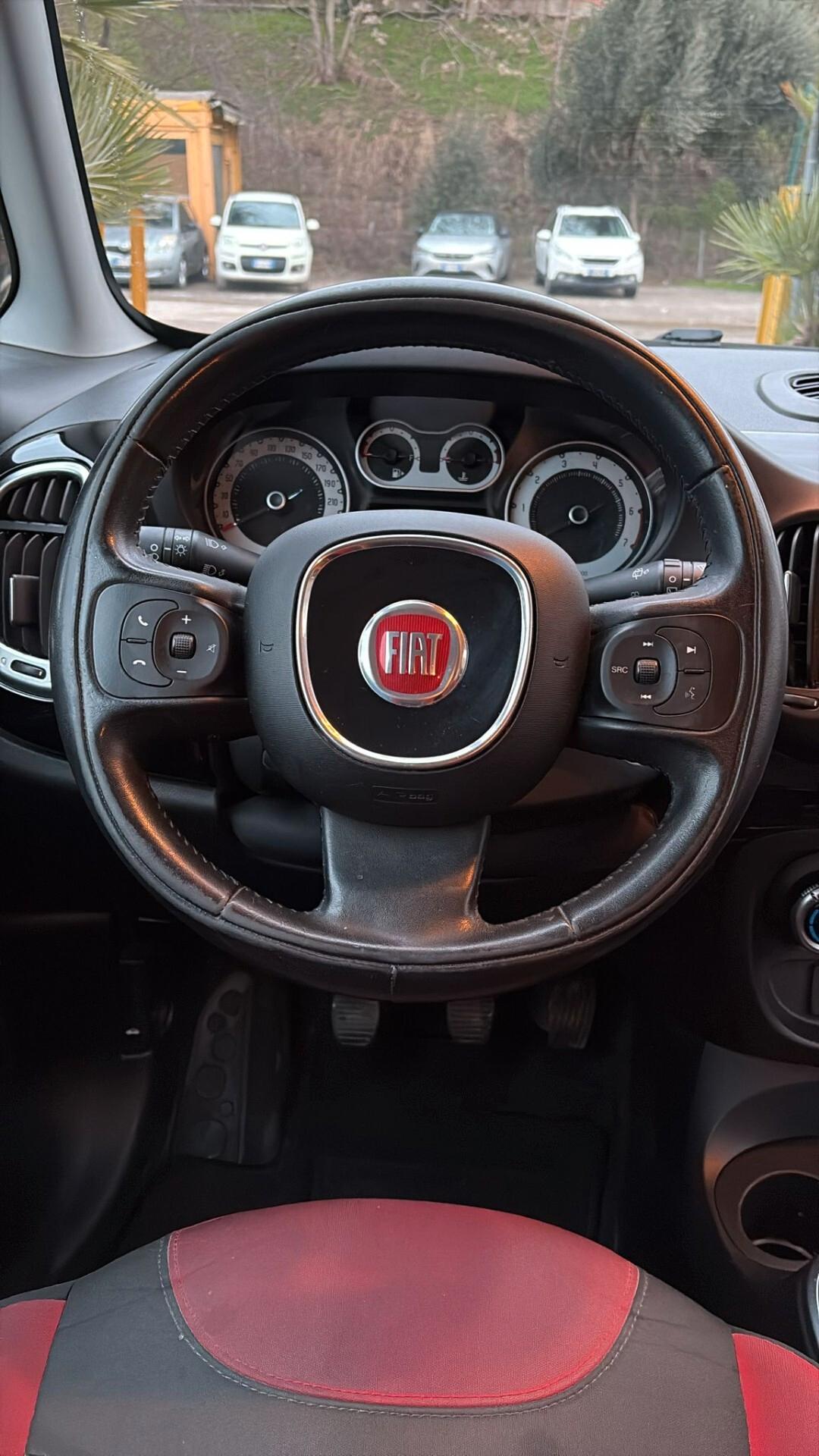Fiat 500L Living 0.9 TwinAir Turbo Natural Power Lounge