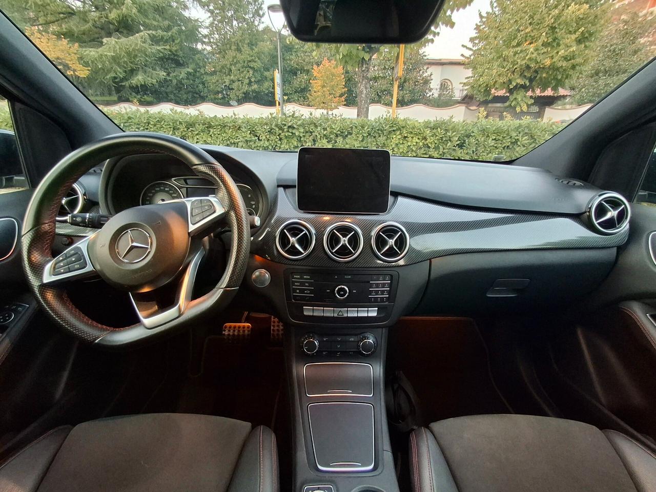 Mercedes-benz B 200 d Automatic Premium - 87000km
