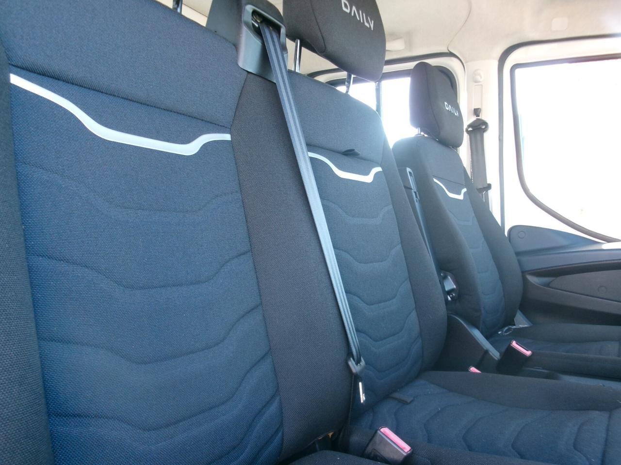 Iveco Daily 35C16 2.3 160CV **18000KM** DOP CABINA 7P CASSONE DA 4.20M PASSO 4100